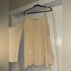 Nasty gal boho/western dress with bell sleeves worn once.